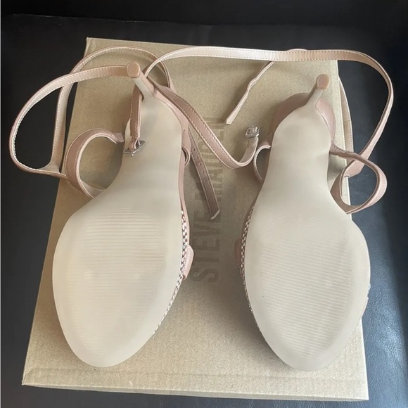 Steve Madden strappy heel sandals, Size 7 Angel Tan - Picture 3 of 4